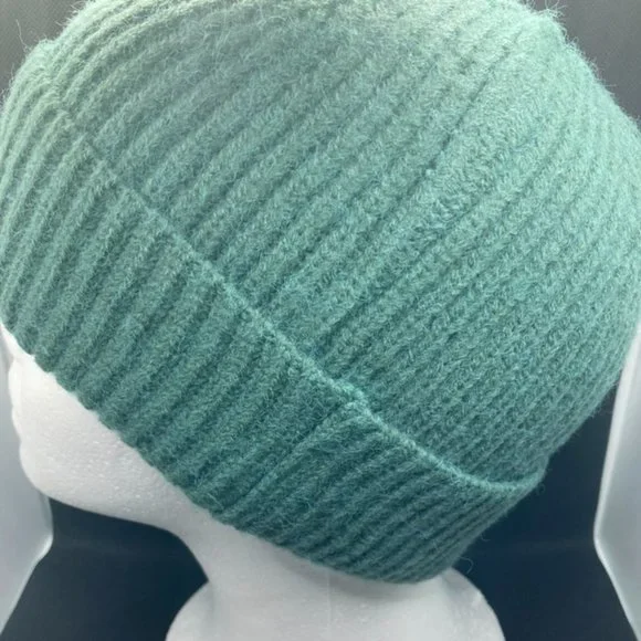 Hipster’s Cuff Beanie Amazon.com: PHILIGHTS Swag Short Fisherman Beanie for Men  main image 3